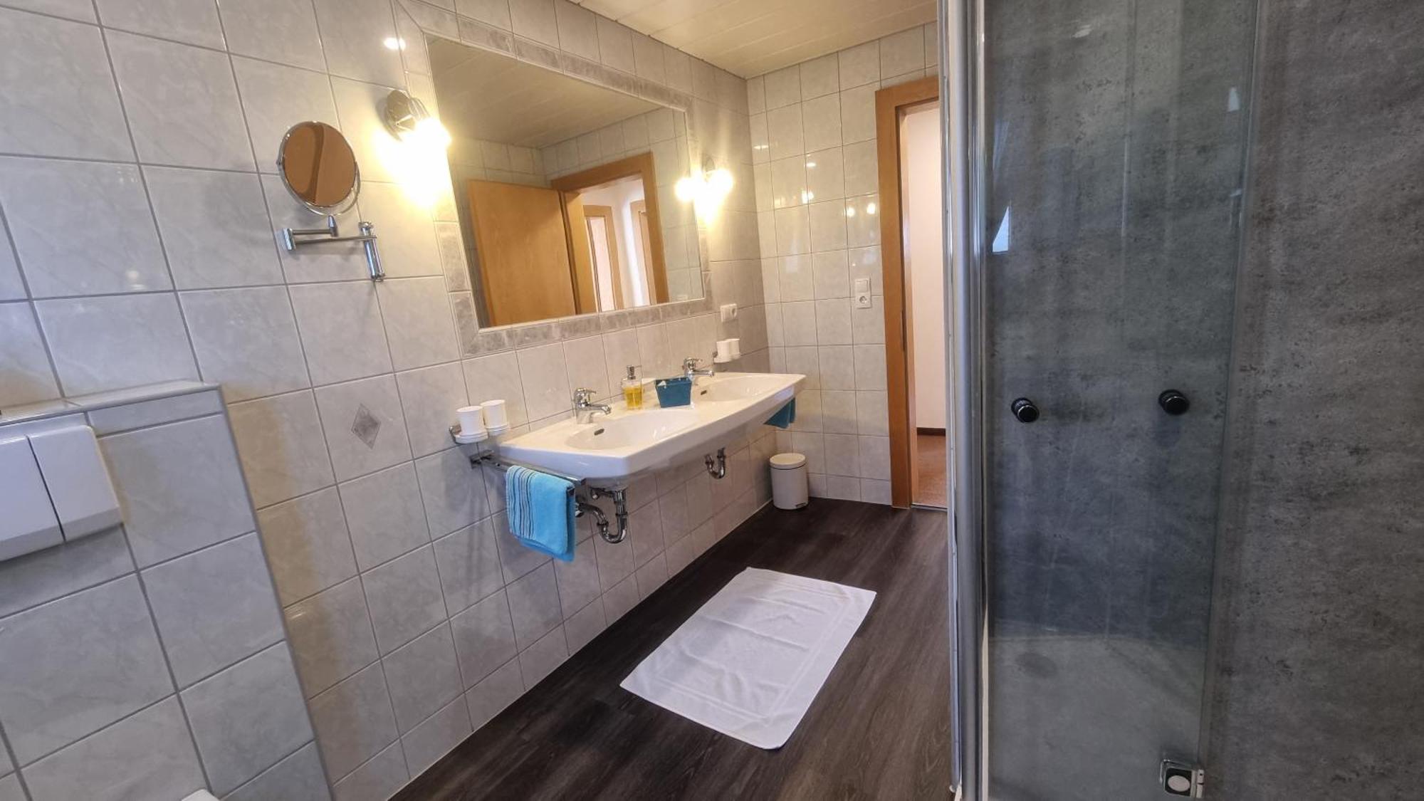 Appartements Kuprian لانغنفلد المظهر الخارجي الصورة